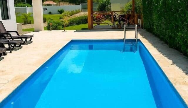 Spacious 3BR Penthouse Apartment With Parking in Cangrejo