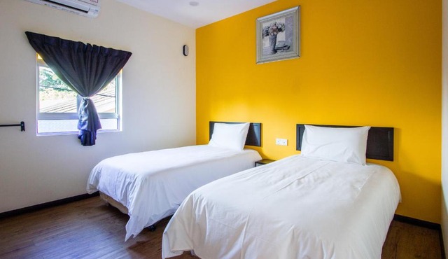 Spacious Newly Plumeria - 3BedRooms in share house in Butterworth