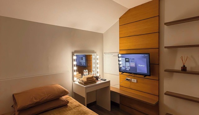 StarNest | Cozy Private Room for 2 in a Shared Home near SM Mall Telebastagan