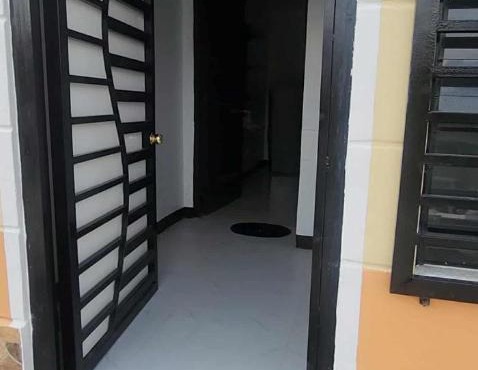 Stay at Amazing Grace, 2- bedrooms- VCDU subdivision , Mabini Plains in Mabini
