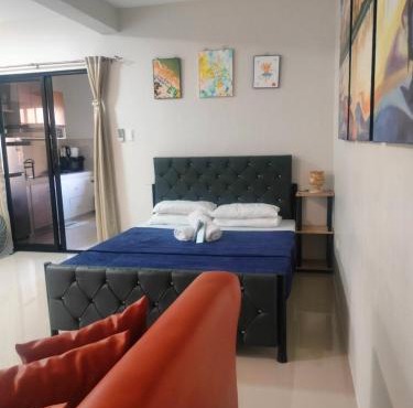 Stay at Diez in Calamba