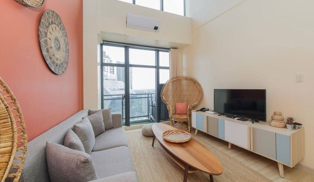 StayHere Penthouse Executive 3BR in Vibrant Makati