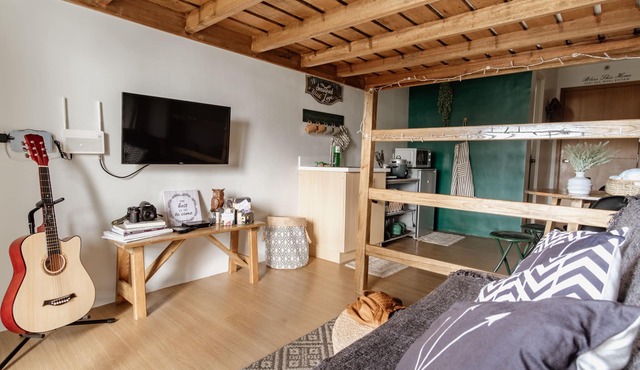 StayPlus Tagaytay Rustic Boho Suite (FREE PARKING + 20MBPS WIFI) in Tagaytay City
