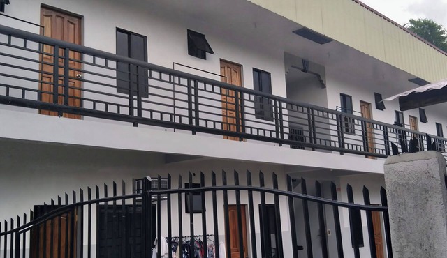 Stylish & Comfortable Stay Near Everything