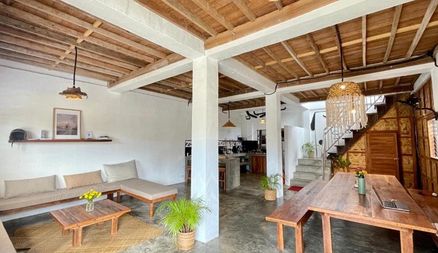 Sun & Surf Hostel - STARLINK in Santa Monica