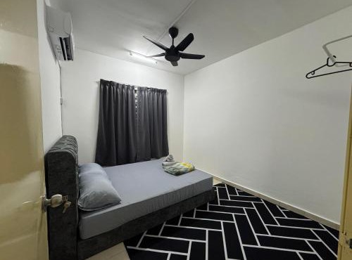 Sweet Home inn Tasik Biru Kundang