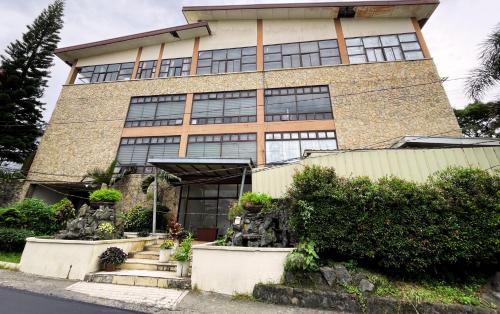 Tagaytay Haven Hotel