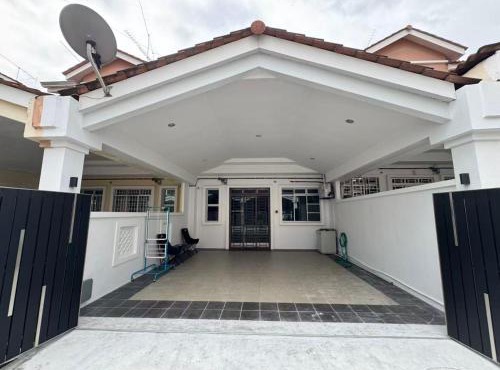 Taman Banang Ria Simple Homestay in Batu Pahat