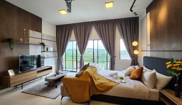 Taman Equine Comfy Studio by Ohana Home in Seri Kembangan
