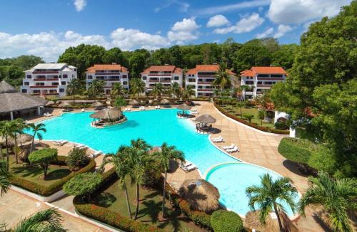 The biggest swimming pool in Sosua, frente a la piscina más grande en sosua in Sosúa