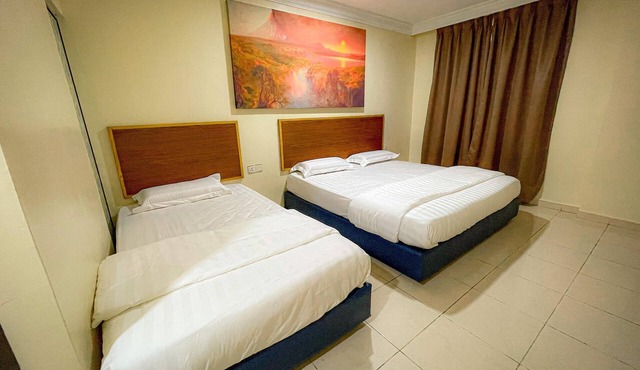 THE HOTEL in Sandakan