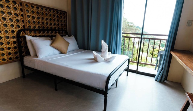 The Shack Hideaway by Mayumi Resort in Mabini