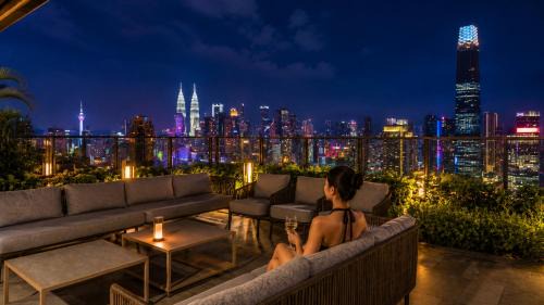 The Skyline KL WorkSuite