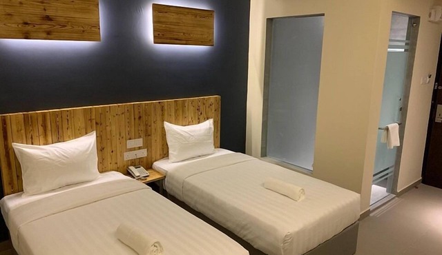 TLJ Hotel