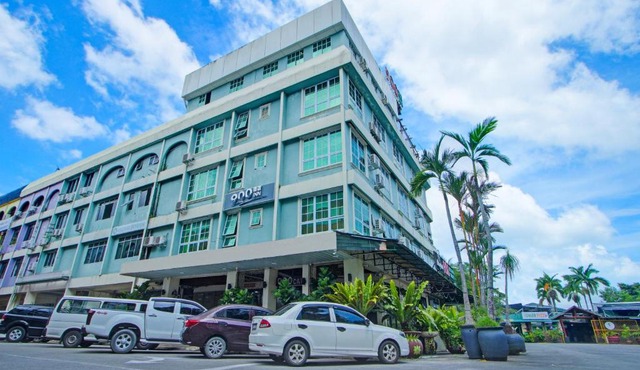 Townhouse Near Tanjung Batu Formerly 900 Inn in Bintulu