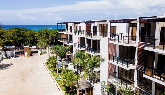 Tropical Getaway with pool & steps to the beach in Puerto Plata