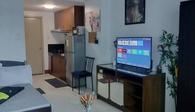 Tum's Mplace Staycation 7th Floor Tower B in Quezon City