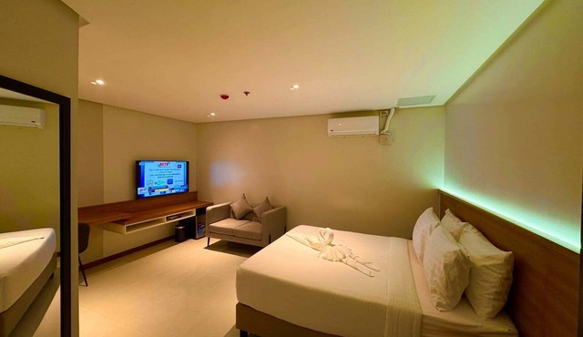 VELA HOTEL in Legazpi