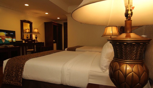 Villa Caceres Hotel in Naga