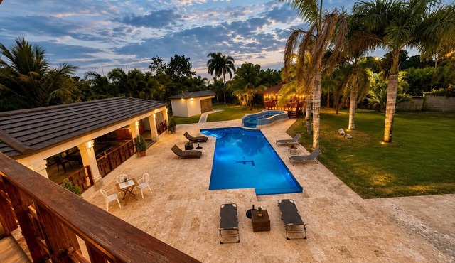 Villa Franyelin Private Santo Domingo: Pool, Jacuzzi, & the Perfect Getaway.🇩🇴 in Santo Domingo Este