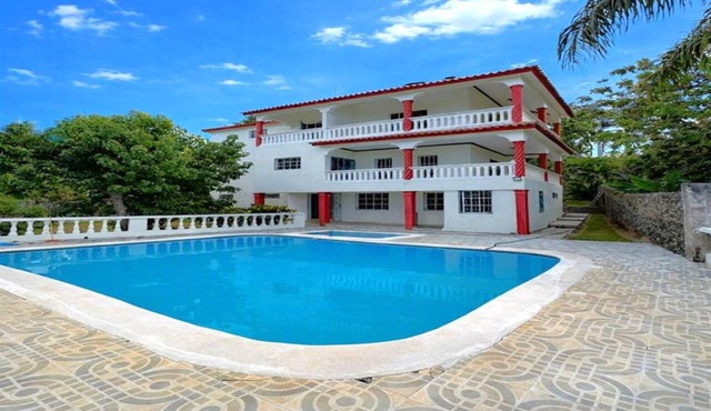 Villa Guadalupe – 3 Floors, Private Pool & Ocean View in Cabrera