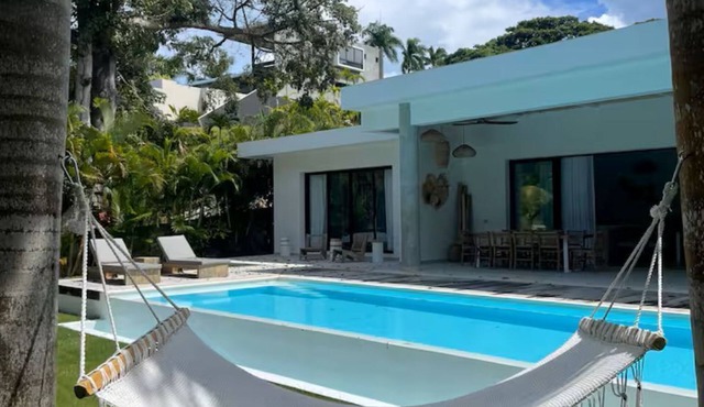 Villa Mana-5 Suites & Private Beach Access in El Portillo
