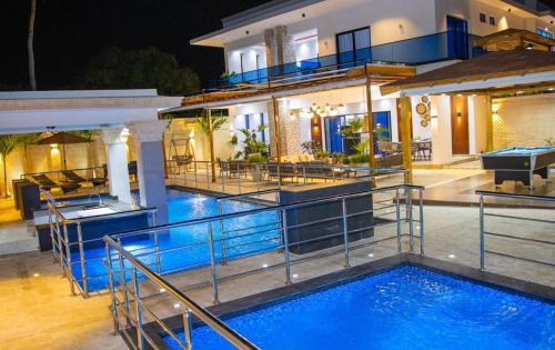 Villa Reyna El Placer in Baní
