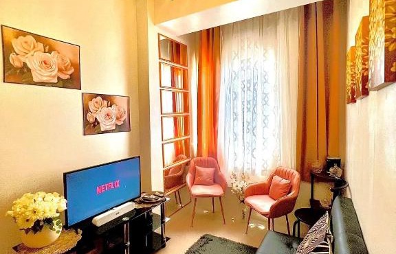 Vine Residence 2 bedrooms De Vine Condotel in Manila