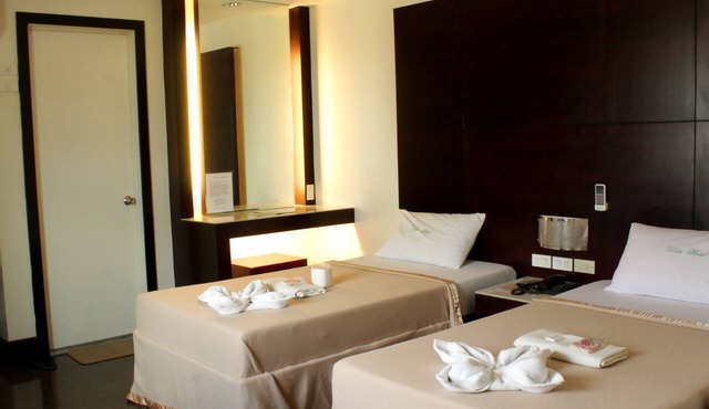 Vista Hotel Cubao in Quezon City