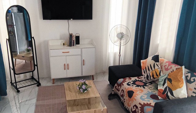 Vista Prime by JZ Homestay: 2BR Home Near SM & CSU w/Parking + WiFi + Netflix in Butuan City