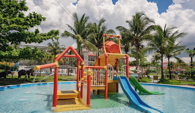 Whiterock Beach Resort in Subic