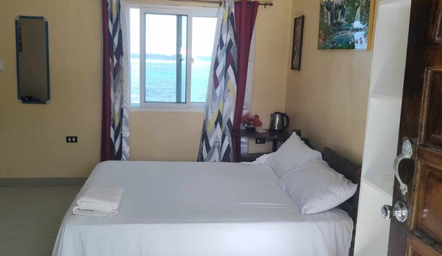 Whitesands Beach Resort in San Isidro