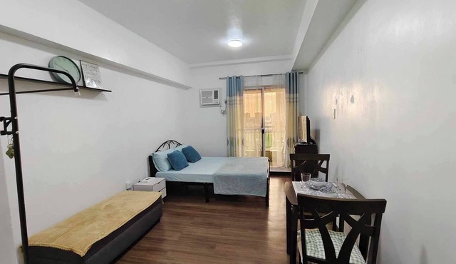 Windsong Suite Unli Netflix & Disney Roofdeck View in Pasay City