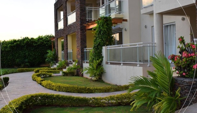 Wonderful penthouse with pool and sea view in La Romana