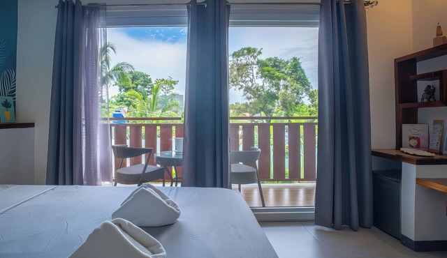 Yellow Mango Resort Bohol in Panglao