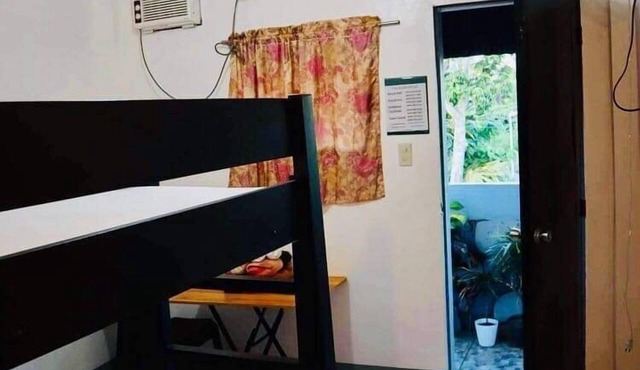 Ysraela Lodging House - Sabang in Baler