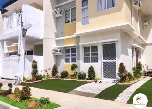 Z House of Guests 2 Airport Davao in Davao