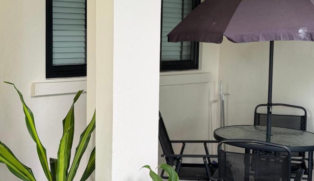 Zen Retreat Glass Pool Villa in Taiping