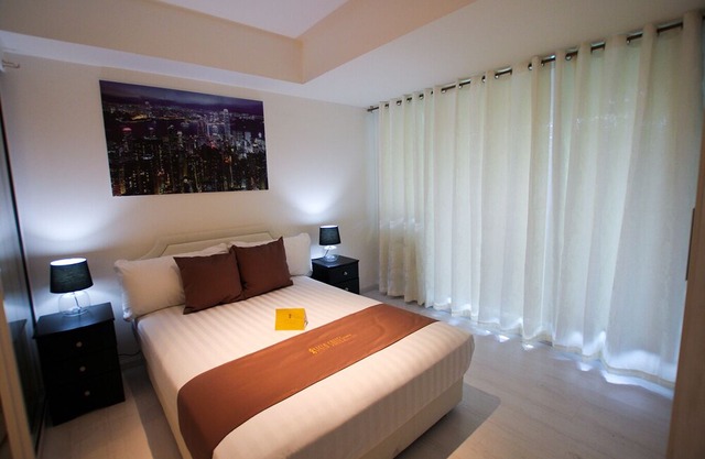 1-Bedroom Beach View @ St. Tropez G10 in Parañaque