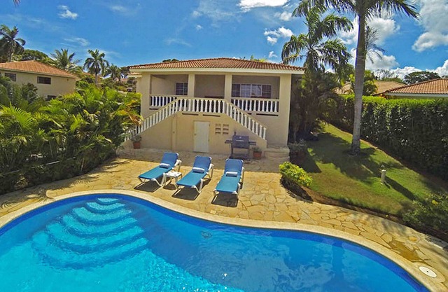 3BD guest-friendly villa with private pool near Sosua clubs/restaurants in Sosúa