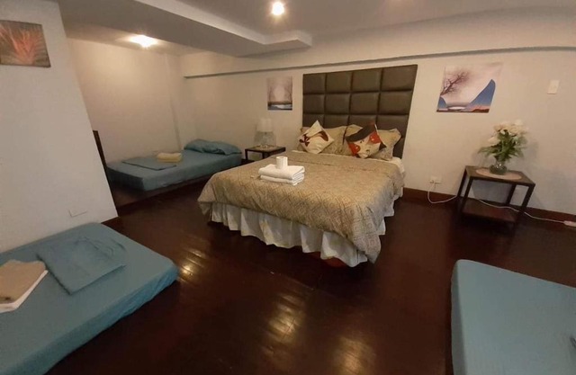 Club Ultima & Loft type Penthouse