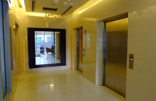 Penthouse Unit in the Heart of Manila
