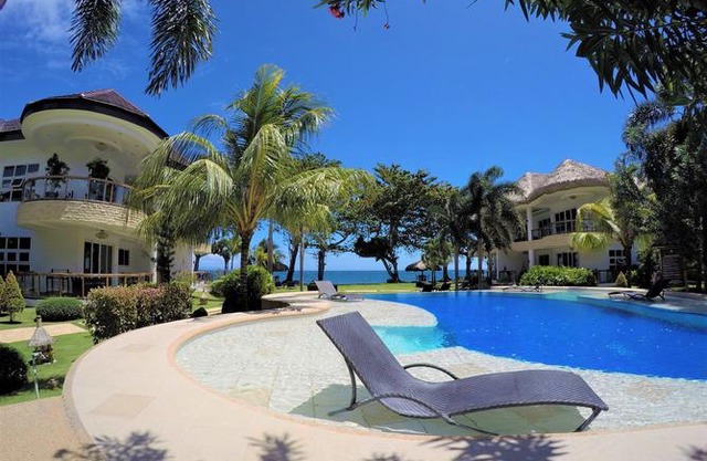 Vida Homes Condo Resort
