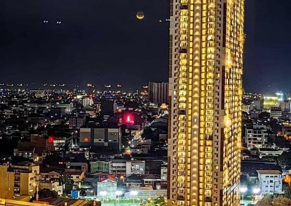 A. Bonifacio Apartment | 1 BR Condo Unit at The Celandine Condominium near Ayala Cloverleaf Mall
