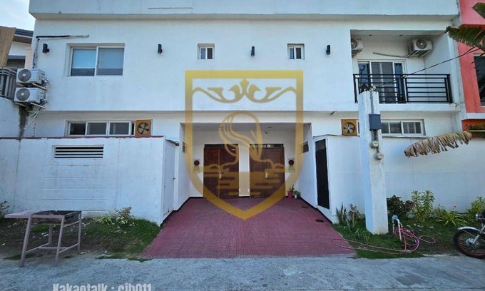 Angeles City Villa | 100 m² Villa ∙ 4 bedrooms ∙ 15 guests