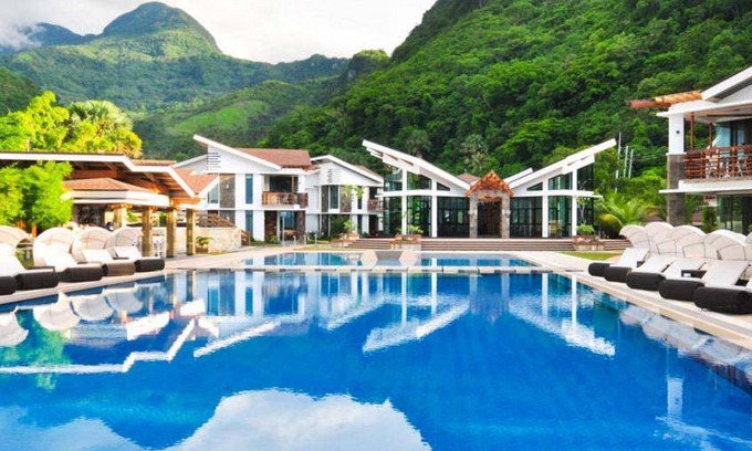 Abra de Ilog Resort | 150 m² Resort ∙ 3 bedrooms ∙ 10 guests