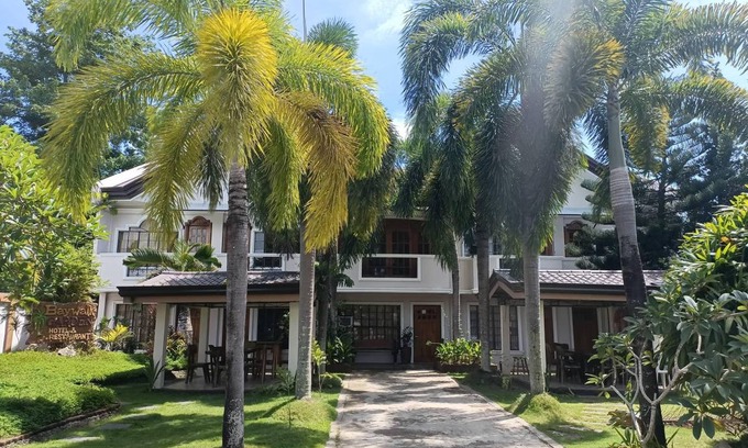 Masbate City Hotel | 18 m² Hotel ∙ 4 guests