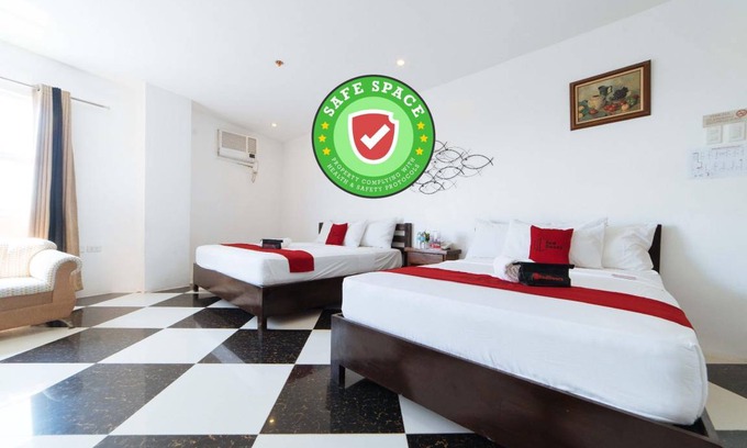 Roxas City Hotel | 20 m² Hotel ∙ 10 guests