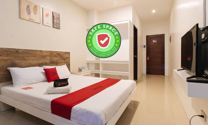 Legazpi Hotel | 20 m² Hotel ∙ 10 guests