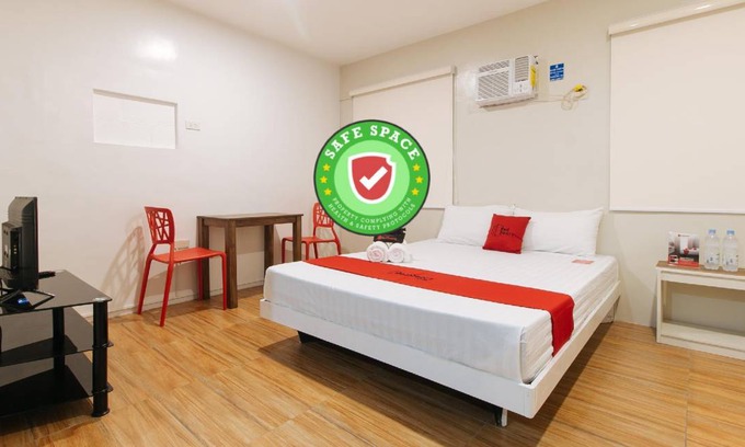 Legazpi Hotel | 20 m² Hotel ∙ 10 guests